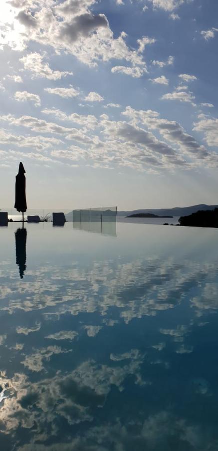 Holiday Hvar Vrbanj المظهر الخارجي الصورة