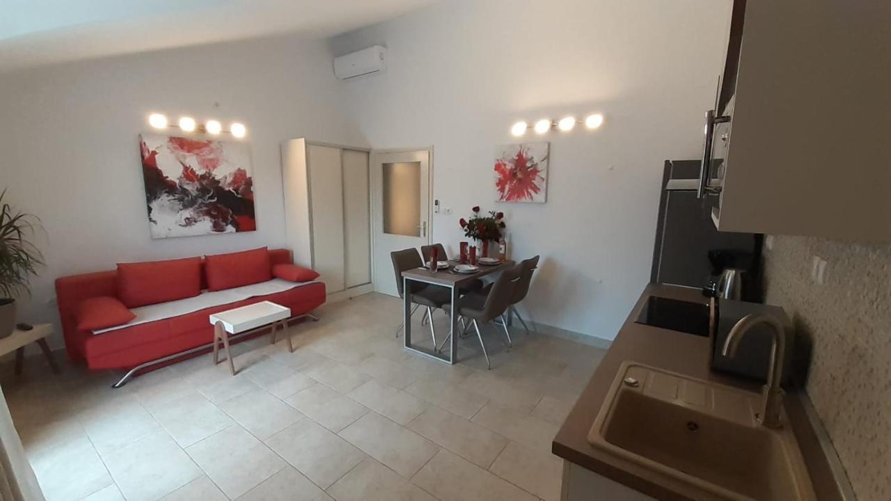 Holiday Hvar Vrbanj المظهر الخارجي الصورة