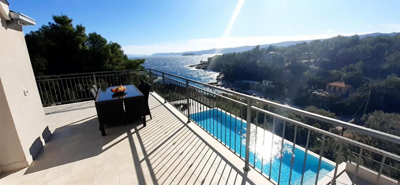 Holiday Hvar Vrbanj المظهر الخارجي الصورة
