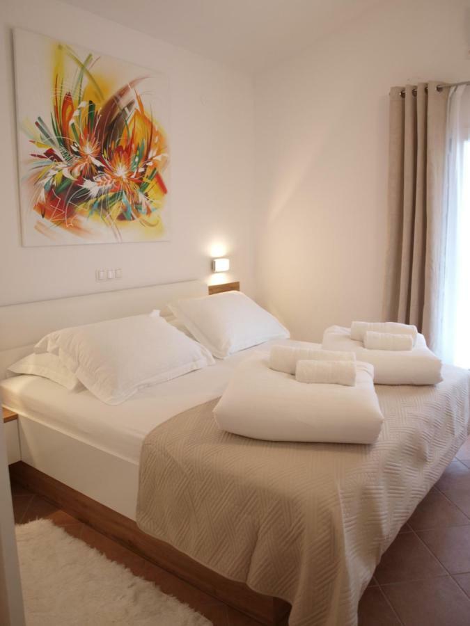 Holiday Hvar Vrbanj المظهر الخارجي الصورة