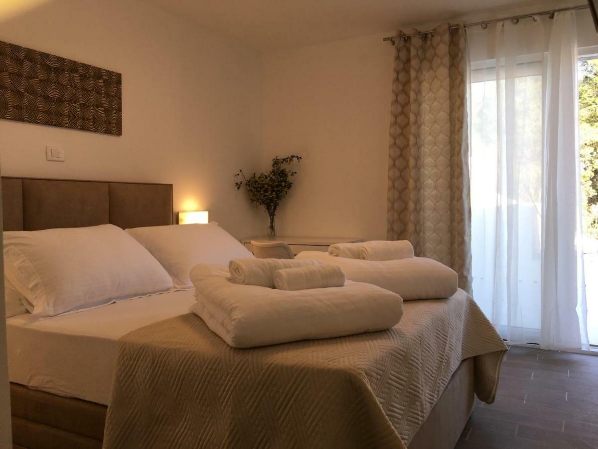 Holiday Hvar Vrbanj المظهر الخارجي الصورة