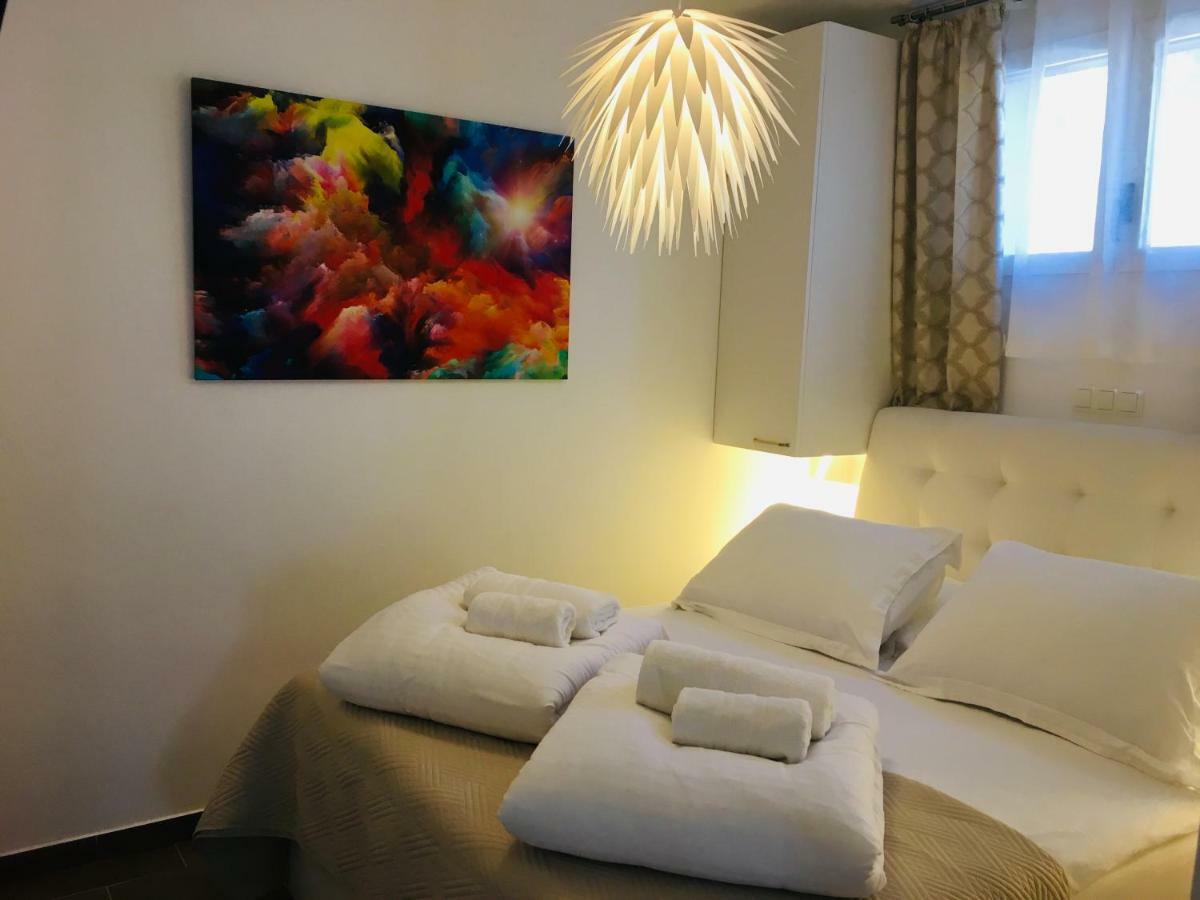 Holiday Hvar Vrbanj المظهر الخارجي الصورة