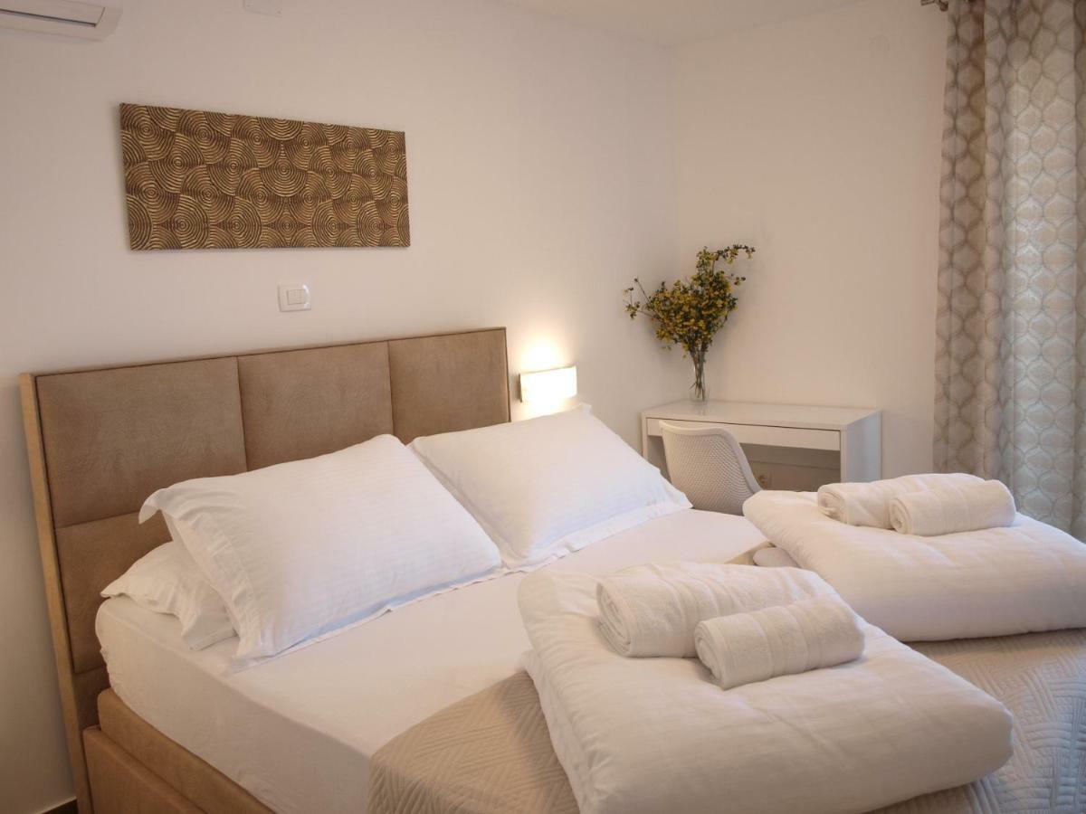 Holiday Hvar Vrbanj المظهر الخارجي الصورة
