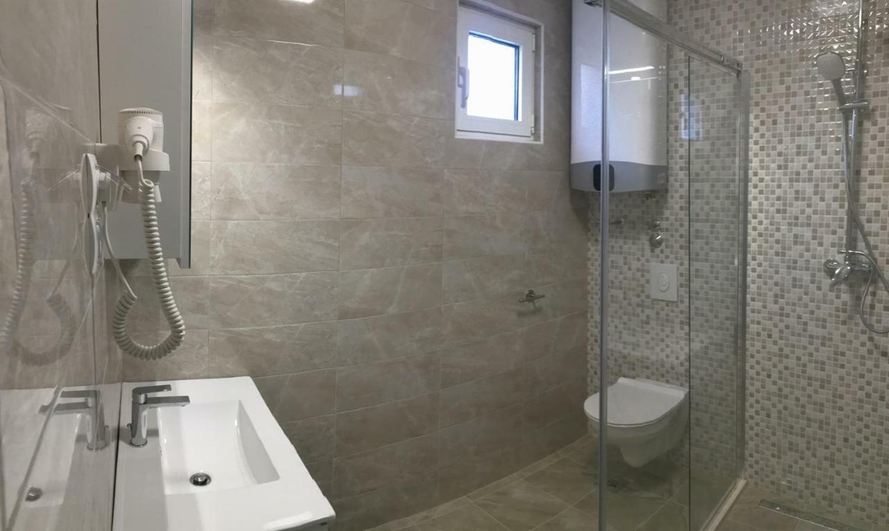 Holiday Hvar Vrbanj المظهر الخارجي الصورة