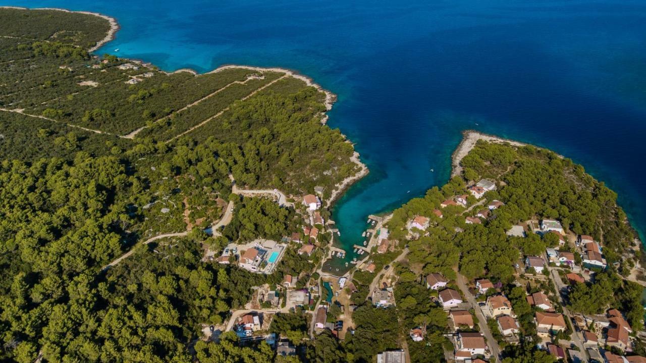 Holiday Hvar Vrbanj المظهر الخارجي الصورة